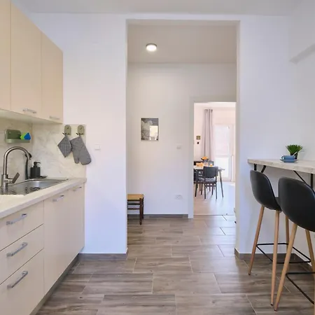 아파트 Lav Von Litto By Interhome *